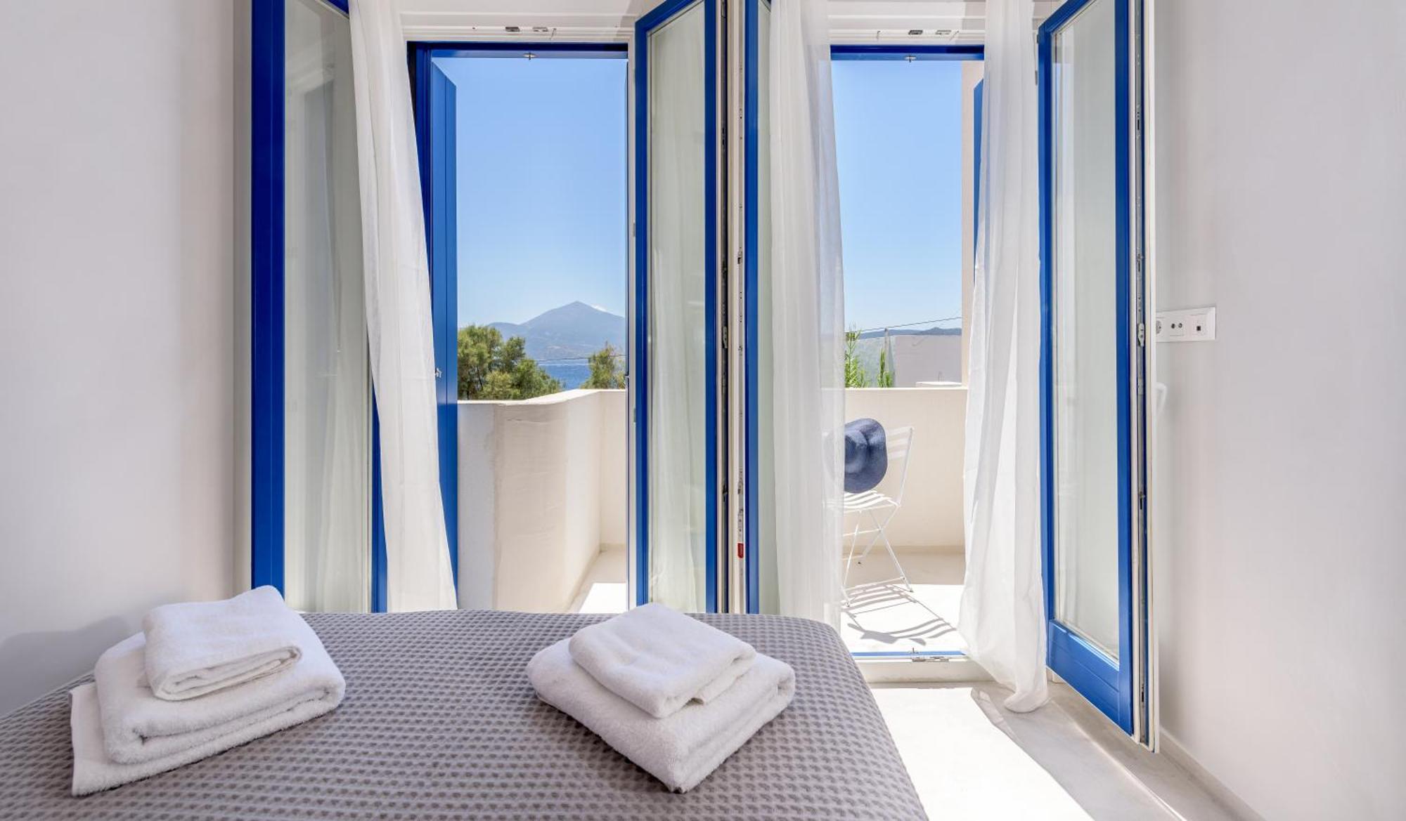 Klima Bay Beachfront Boutique Houses Room photo
